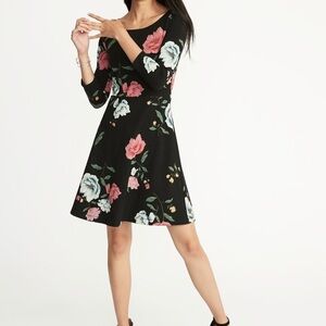 Old Navy plus dress Black with Pink and White Flowers